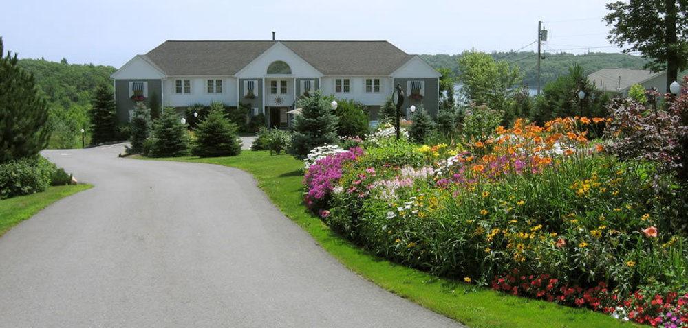 Strawberry Hill Seaside Inn Rockport Exteriör bild