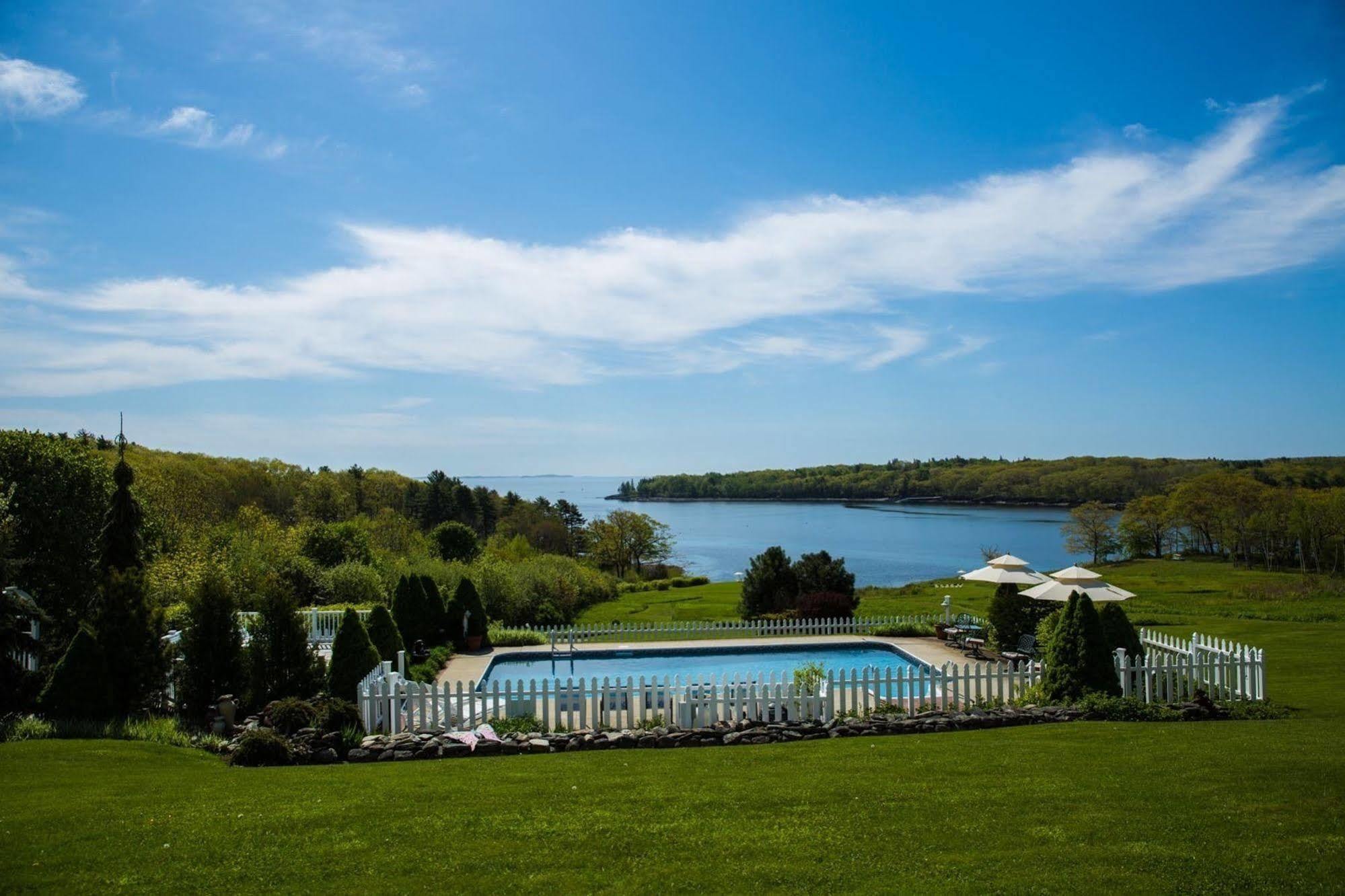 Strawberry Hill Seaside Inn Rockport Exteriör bild