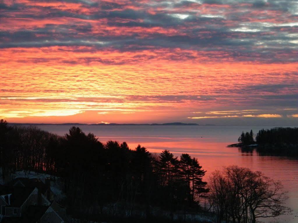 Strawberry Hill Seaside Inn Rockport Exteriör bild